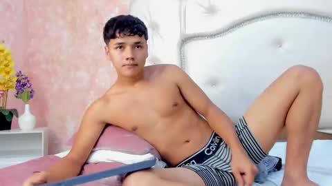 Snapshot of liancarter_ chatting on 05-06-26, 05:14 Lian online show from 05-06-26, 05:14