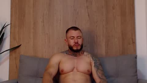 Snapshot of lianjones9 chatting on 03-07-25, 10:54 lianjones9 online show from 03-07-25, 10:54