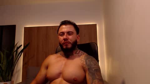 Snapshot of lianjones9 chatting on 09-21-25, 09:27 lianjones9 online show from 09-21-25, 09:27