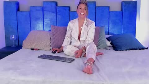 Lian online show from 02-28-25, 08:18