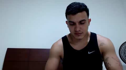 Snapshot of lianstonne chatting on 03-02-26, 08:04 Liamstonne online show from 03-02-26, 08:04