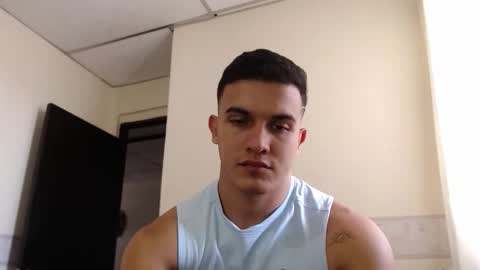 Snapshot of lianstonne chatting on 03-13-26, 08:37 Liamstonne online show from 03-13-26, 08:37