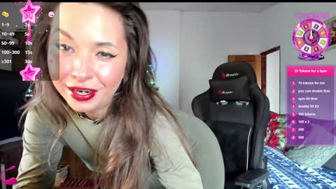 LiaQuinn online show from 01-21-25, 12:29