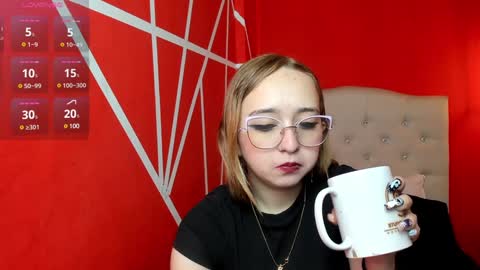 Lia Roberts online show from 12-15-24, 12:06