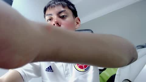 Snapshot of liarr_ chatting on 02-07-26, 07:39 LIAR online show from 02-07-26, 07:39