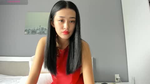 Lia online show from 11-11-25, 02:44