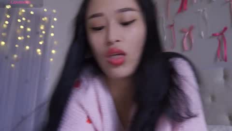 Lia online show from 02-09-26, 12:25