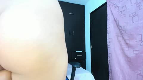 Lia online show from 03-05-25, 04:02