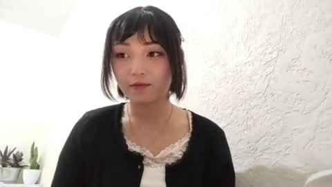 Snapshot of libbiepostlethwaite chatting on 04-23-26, 05:59 Molly online show from 04-23-26, 05:59