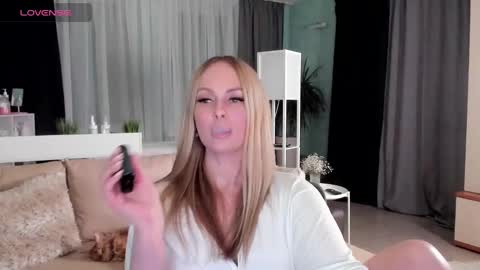 Libby online show from 01-14-25, 06:17