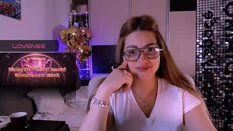 libra_mia online show from 12-01-25, 07:52