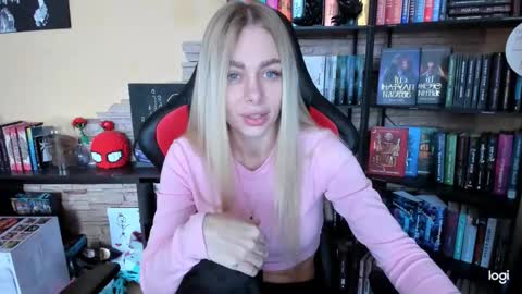 Anna online show from 02-11-26, 07:13