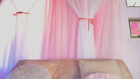 Valentina Hall online show from 03-14-26, 11:37