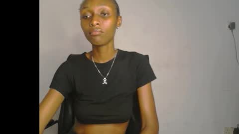Juicy pinkpussy online show from 01-13-26, 01:33