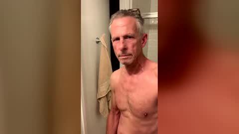 lickerboy721367 online show from 04-11-26, 01:48