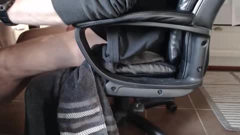lickerxx46 online show from 04-13-26, 02:44