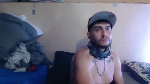 Snapshot of lickurlipz1 chatting on 02-08-25, 01:11 lickurlipz1 online show from 02-08-25, 01:11