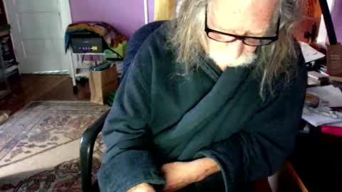 Snapshot of lickyouryoni chatting on 09-28-25, 03:50 LickYourYoni online show from 09-28-25, 03:50