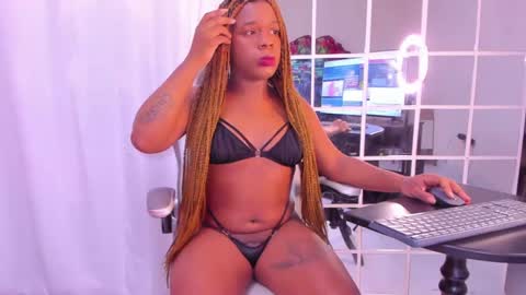 licy online show from 09-16-25, 03:40