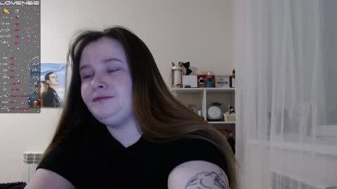 light_lunaa online show from 02-08-25, 06:44