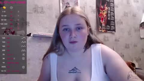 light_lunaa online show from 10-27-25, 02:10