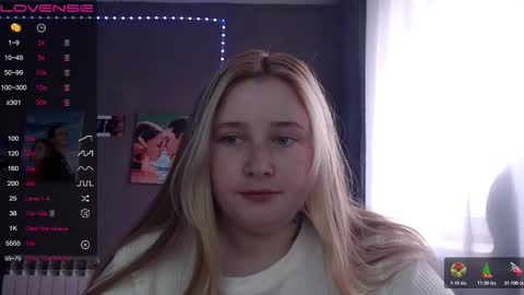 light_lunaa online show from 11-02-25, 08:06