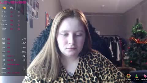 light_lunaa online show from 01-06-26, 03:49