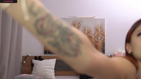 Melissa online show from 09-25-25, 07:23