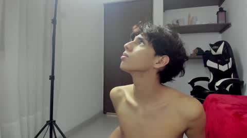 lightboy0 online show from 09-11-25, 03:34