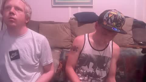 lighteye12489275 online show from 10-04-25, 09:40