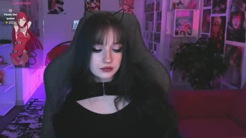 LiLu online show from 02-15-26, 03:20