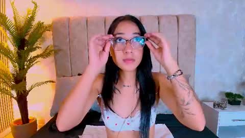 LIIA online show from 07-16-26, 05:41