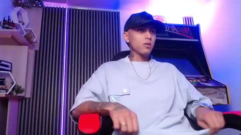 Daniel online show from 03-06-25, 01:24