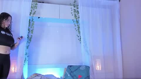         online show from 11-16-25, 12:00