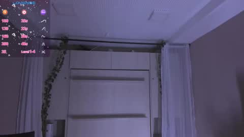         online show from 02-10-26, 11:47