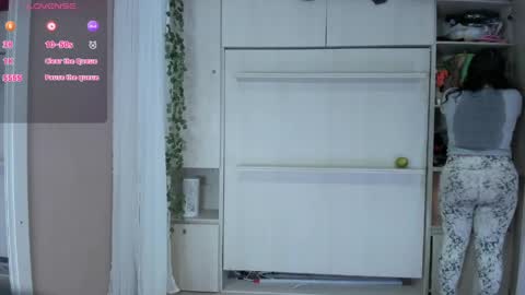 Snapshot of liiavega chatting on 05-14-26, 11:39 online show from 05-14-26, 11:39