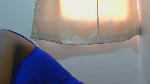 Snapshot of liilcutiee chatting on 05-18-26, 09:59 Lily online show from 05-18-26, 09:59