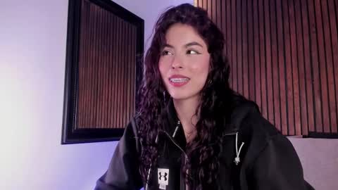 Snapshot of liily_murphy chatting on 10-14-25, 06:03 liily_murphy online show from 10-14-25, 06:03