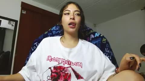 Snapshot of liisaax chatting on 02-08-26, 04:49 lisa online show from 02-08-26, 04:49