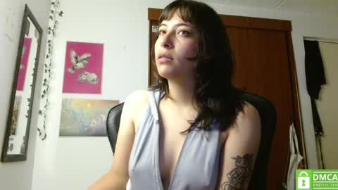 Snapshot of liisaax chatting on 06-08-26, 08:58 lisa online show from 06-08-26, 08:58