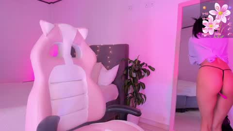 Lolli  Please leave a thumbs up if you like it its important to me online show from 12-11-24, 01:15