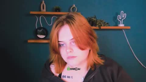 Snapshot of lika_pop chatting on 11-18-25, 07:51 lika_pop online show from 11-18-25, 07:51