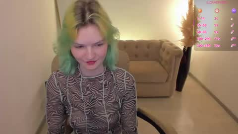 Snapshot of lika_sky chatting on 05-21-26, 06:20 lika_sky online show from 05-21-26, 06:20