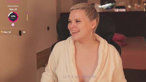 Snapshot of likaaberry chatting on 11-26-25, 12:06 likaaberry online show from 11-26-25, 12:06