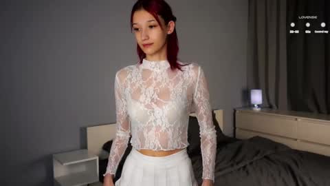 Emi online show from 11-26-25, 11:44