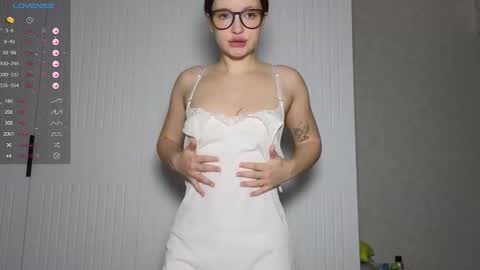 Call me Anna online show from 12-14-25, 03:56