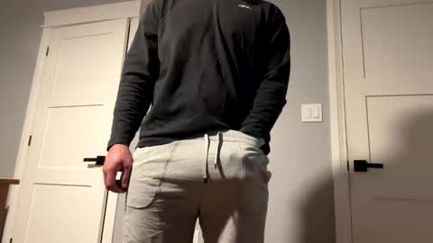 Snapshot of likeaboss820 chatting on 10-24-25, 04:58 likeaboss820 online show from 10-24-25, 04:58