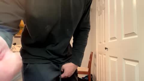 Snapshot of likeaboss820 chatting on 11-27-25, 02:46 likeaboss820 online show from 11-27-25, 02:46