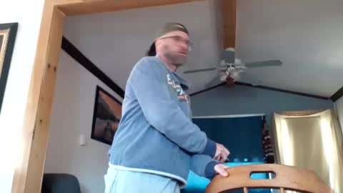 St pierre online show from 04-26-26, 03:10