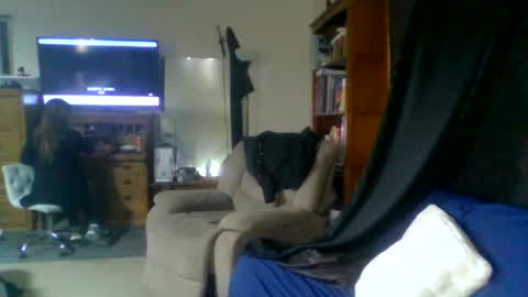 Snapshot of likerightnow chatting on 11-25-25, 11:10 likerightnow online show from 11-25-25, 11:10